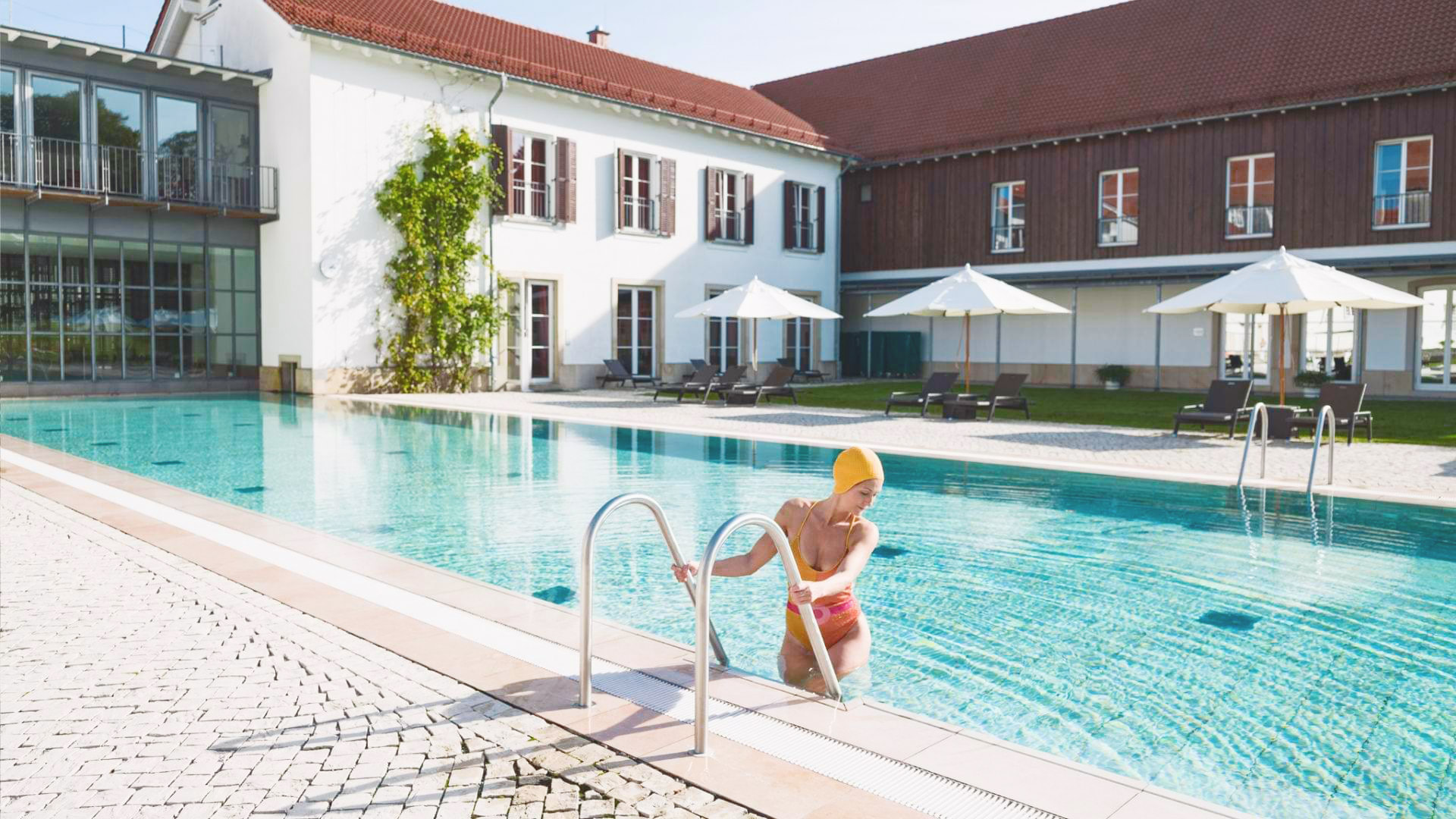 graeflicher-park-pool